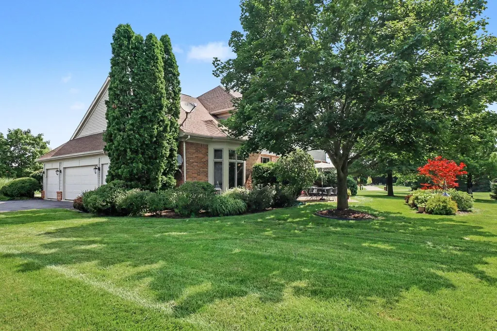479 Derby Court York Charter Township MI 48176