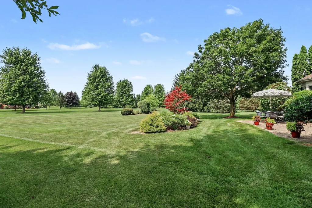 479 Derby Court York Charter Township MI 48176