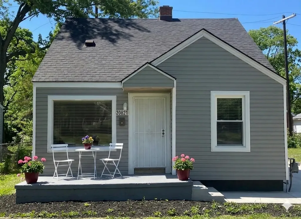 20821 N Pierson Court Detroit City MI 48228