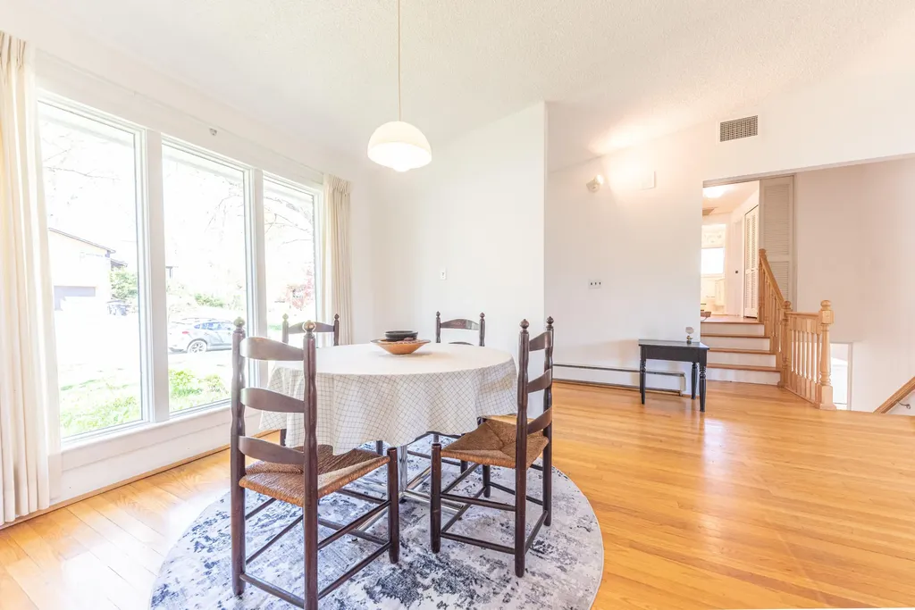 2229 Needham Road Ann Arbor City MI 48104