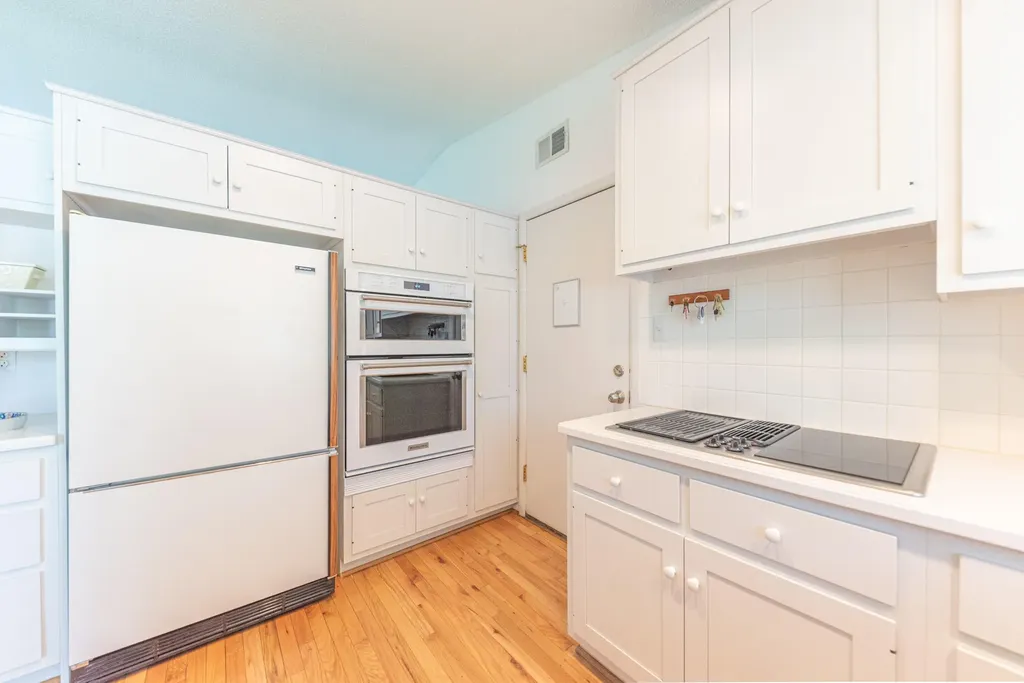 2229 Needham Road Ann Arbor City MI 48104