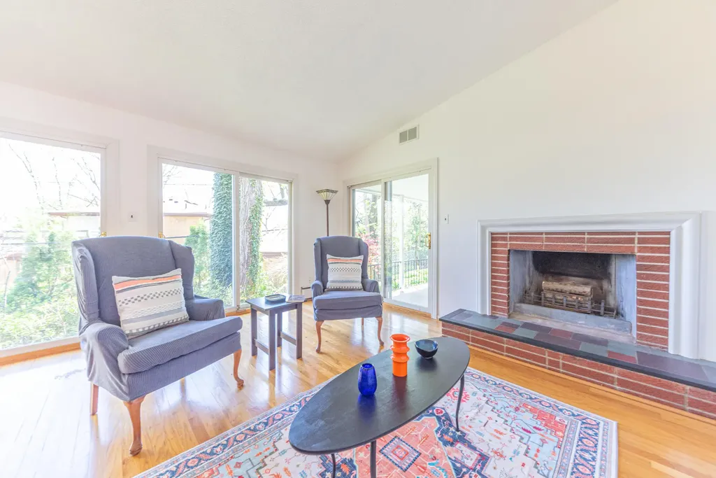 2229 Needham Road Ann Arbor City MI 48104