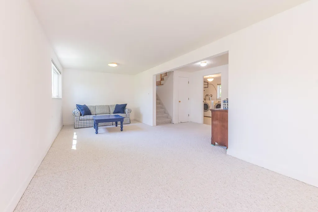 2229 Needham Road Ann Arbor City MI 48104