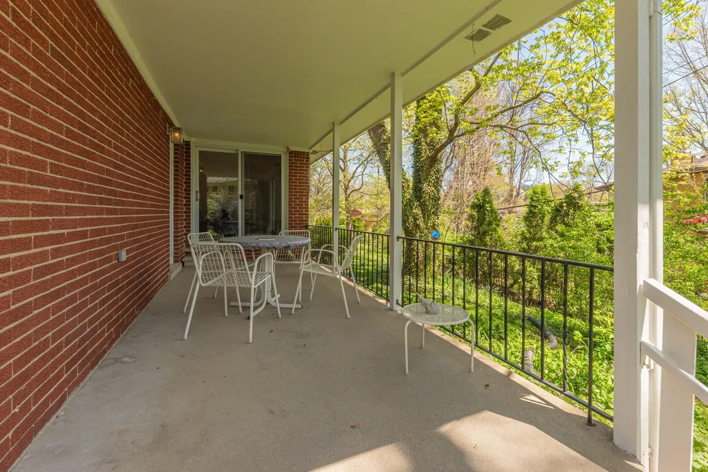 2229 Needham Road Ann Arbor City MI 48104