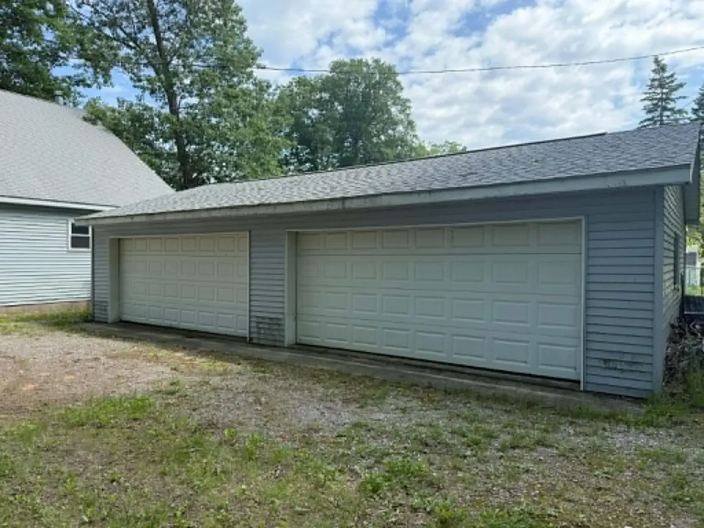3137 Shore Drive Hume Township MI 48467
