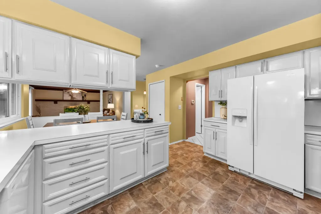 3163 Plymouth Road Ann Arbor City MI 48105