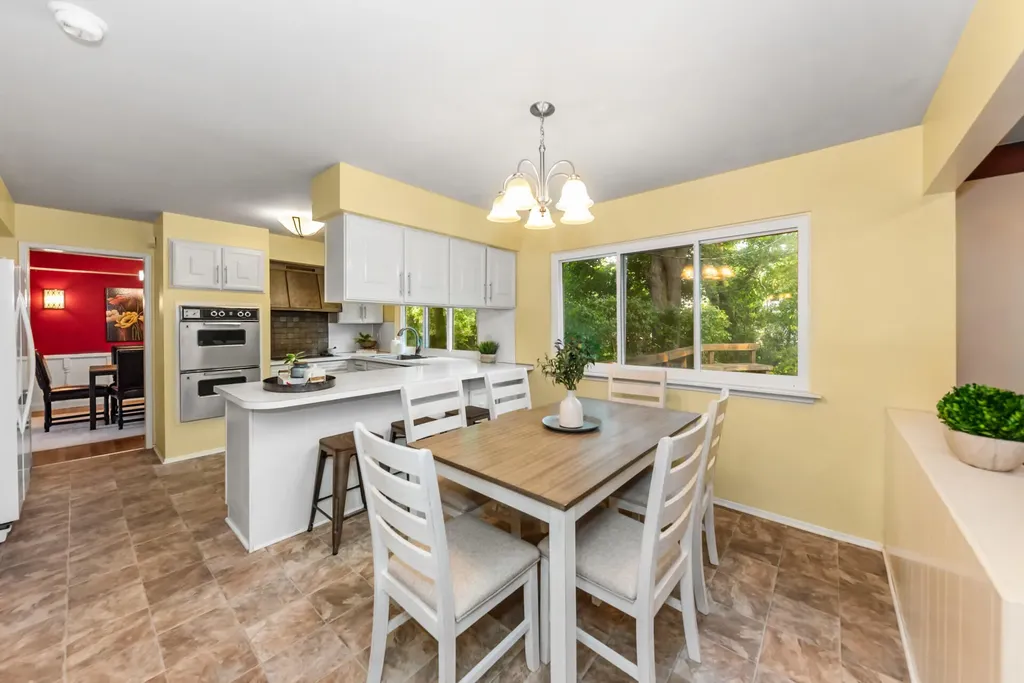 3163 Plymouth Road Ann Arbor City MI 48105