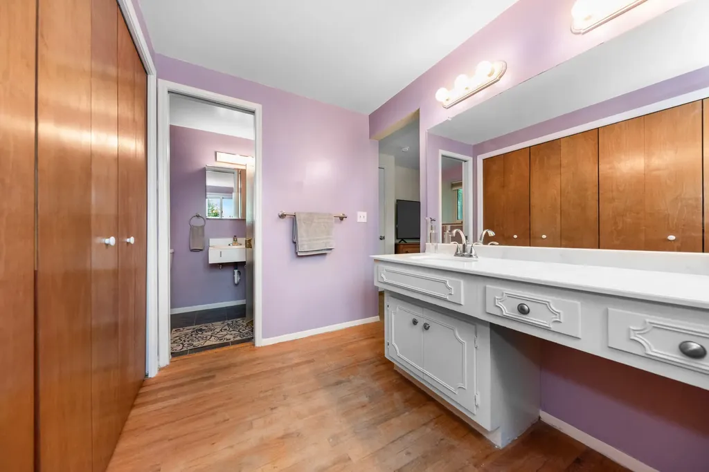 3163 Plymouth Road Ann Arbor City MI 48105