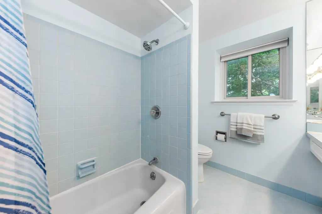 3163 Plymouth Road Ann Arbor City MI 48105