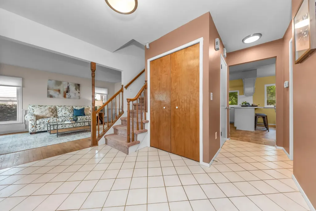 3163 Plymouth Road Ann Arbor City MI 48105