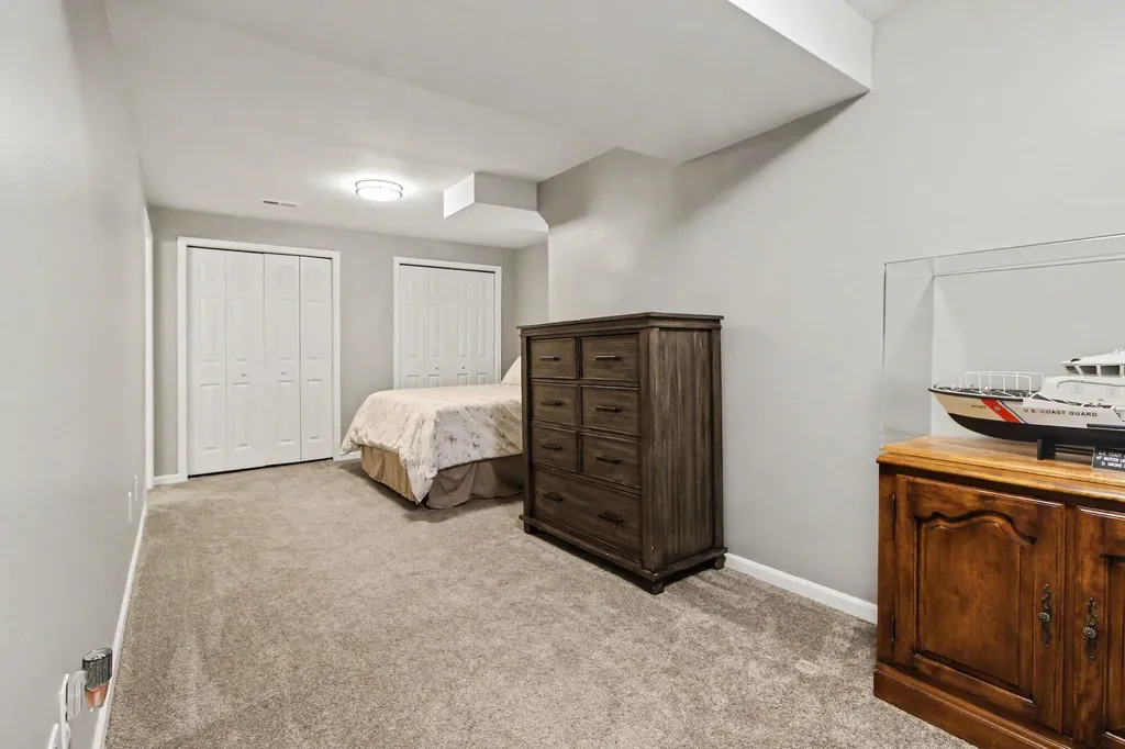 8779 Lagoon Drive Hamburg Township MI 48116