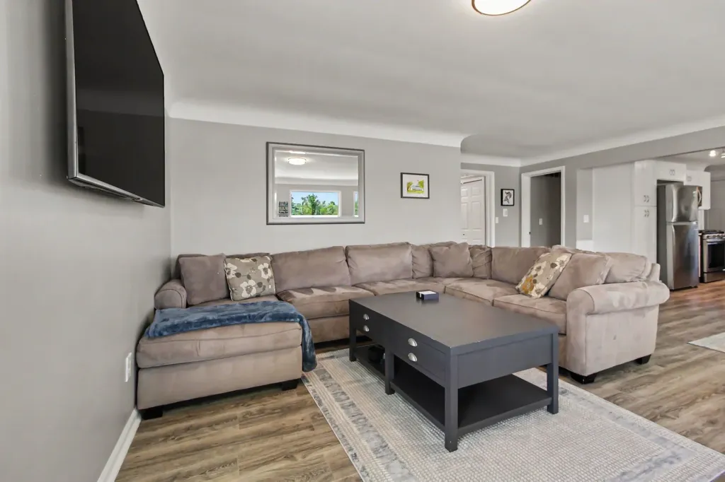 8779 Lagoon Drive Hamburg Township MI 48116