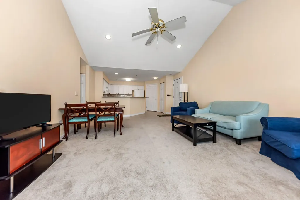 1527 Weatherstone Drive Pittsfield Charter Township MI 48108