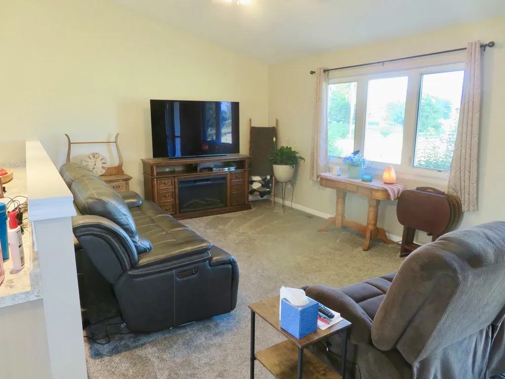 13162 N Platt Road York Charter Township MI 48160