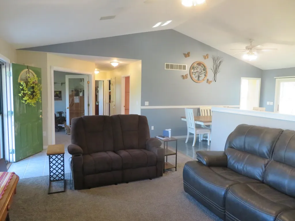 13162 N Platt Road York Charter Township MI 48160
