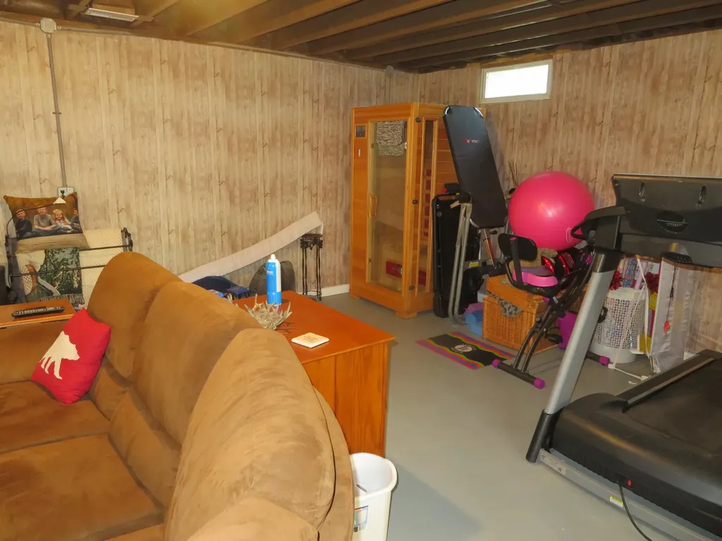 13162 N Platt Road York Charter Township MI 48160