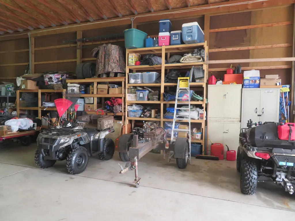 13162 N Platt Road York Charter Township MI 48160