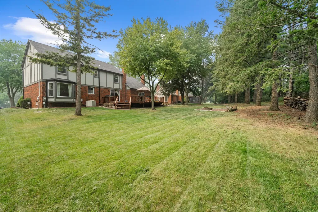 25872 Hunt Club Boulevard Farmington Hills City MI 48335