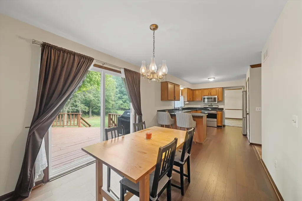 25872 Hunt Club Boulevard Farmington Hills City MI 48335