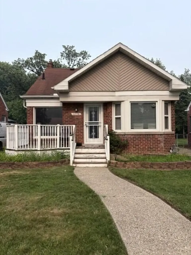 11778 Riverdale Avenue Redford Charter Township MI 48239