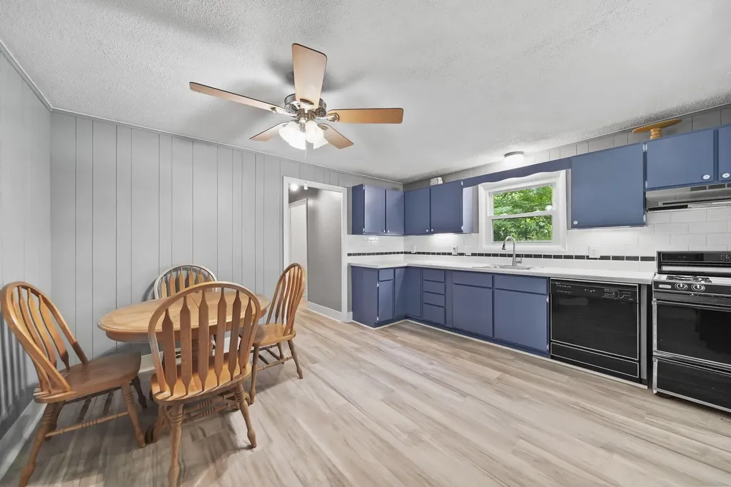 1533 E Munger Road Tecumseh Township MI 49286