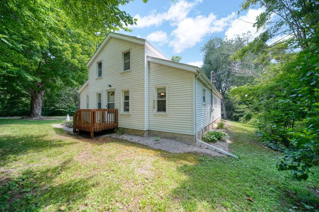 1533 E Munger Road Tecumseh Township MI 49286