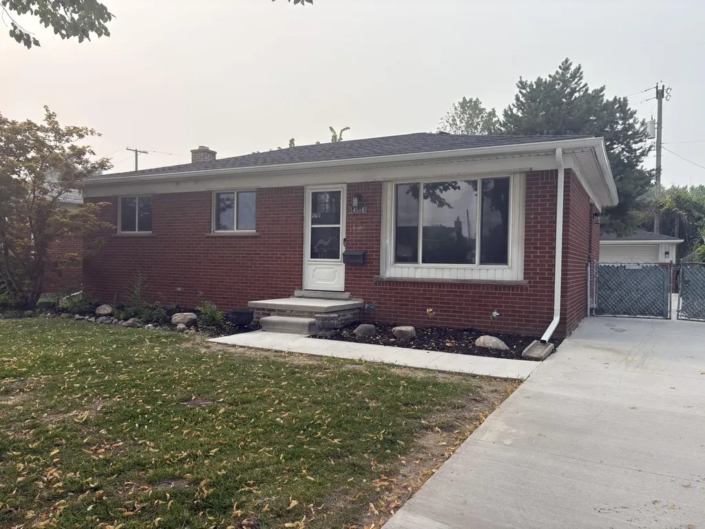 14516 Leblanc Avenue Allen Park City MI 48101