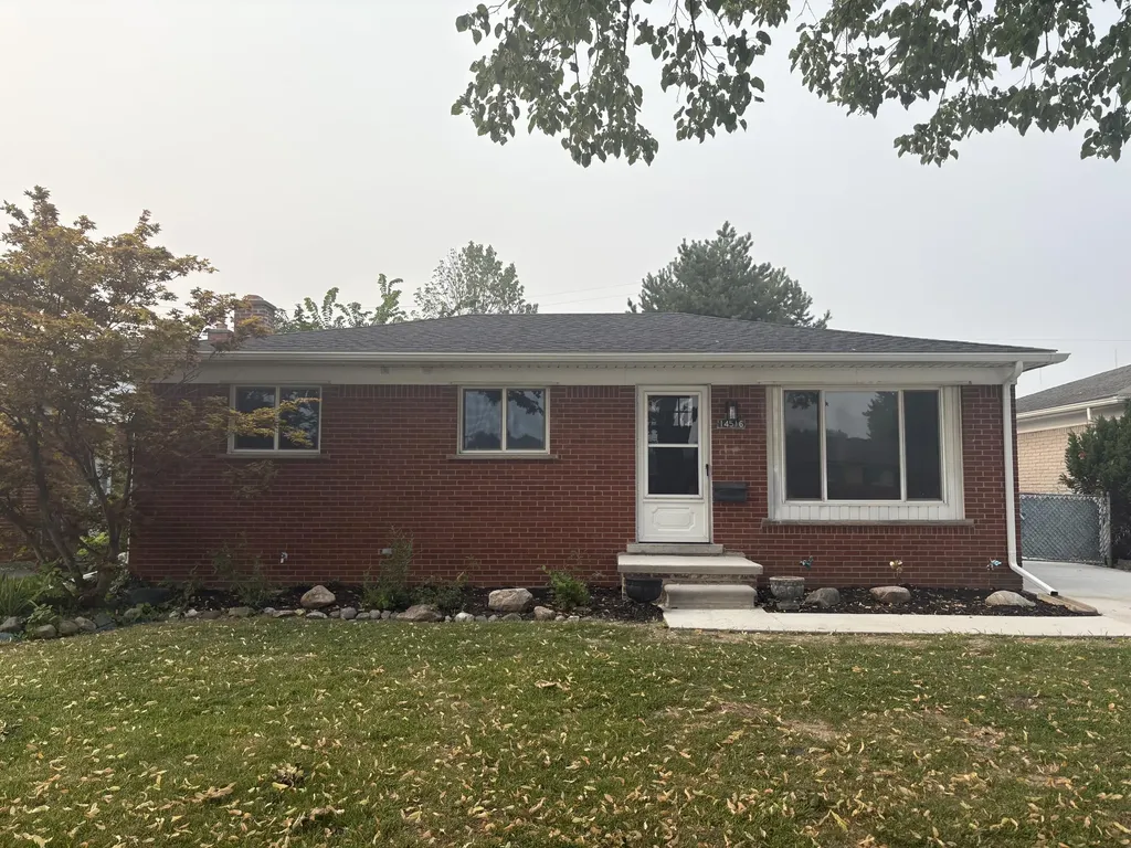 14516 Leblanc Avenue Allen Park City MI 48101