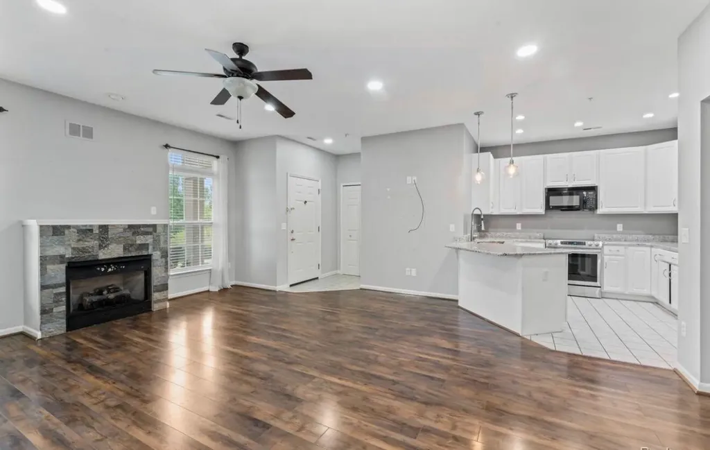 4109 Addington Drive Commerce Charter Township MI 48390
