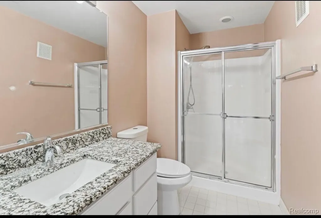 4109 Addington Drive Commerce Charter Township MI 48390