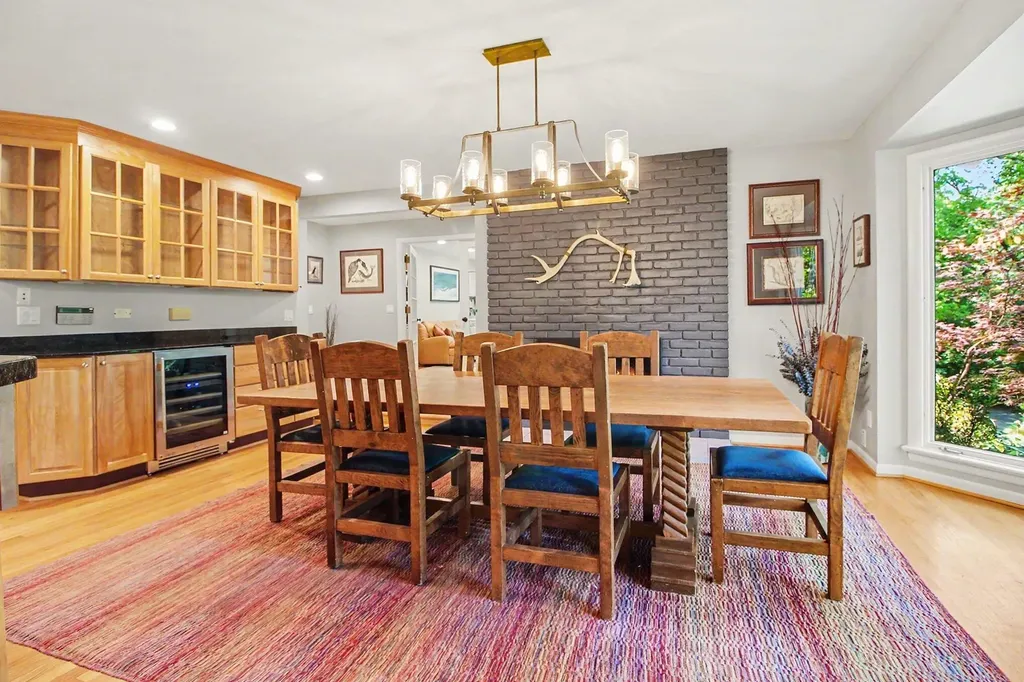 432 Riverview Drive Ann Arbor Charter Township MI 48104