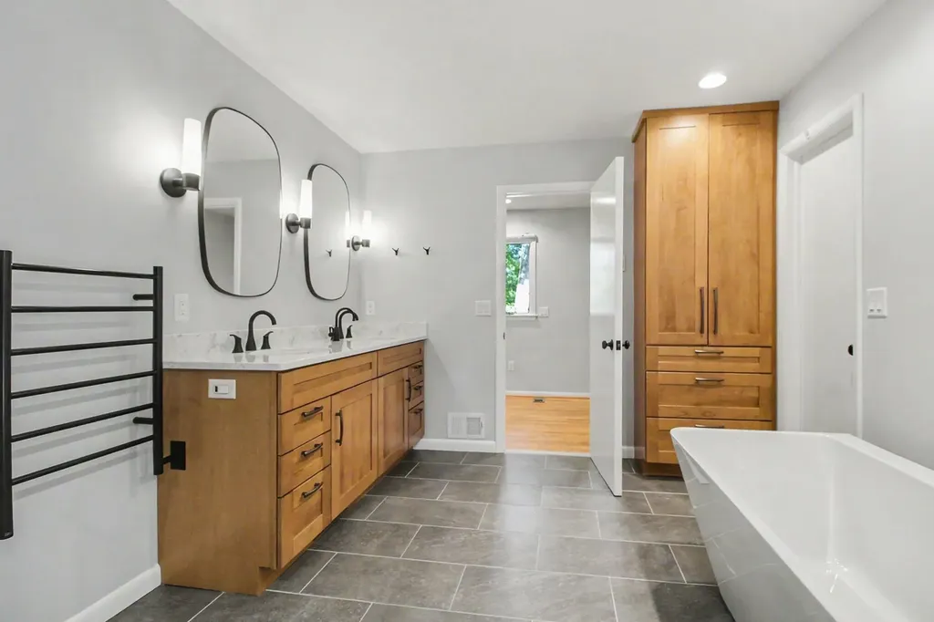 432 Riverview Drive Ann Arbor Charter Township MI 48104
