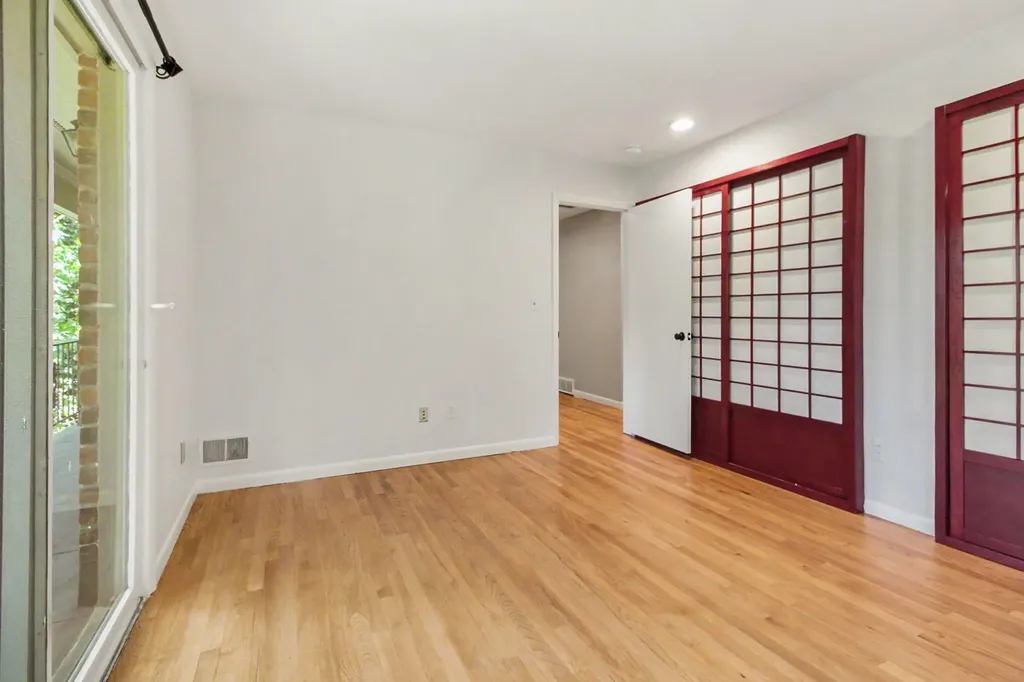 432 Riverview Drive Ann Arbor Charter Township MI 48104