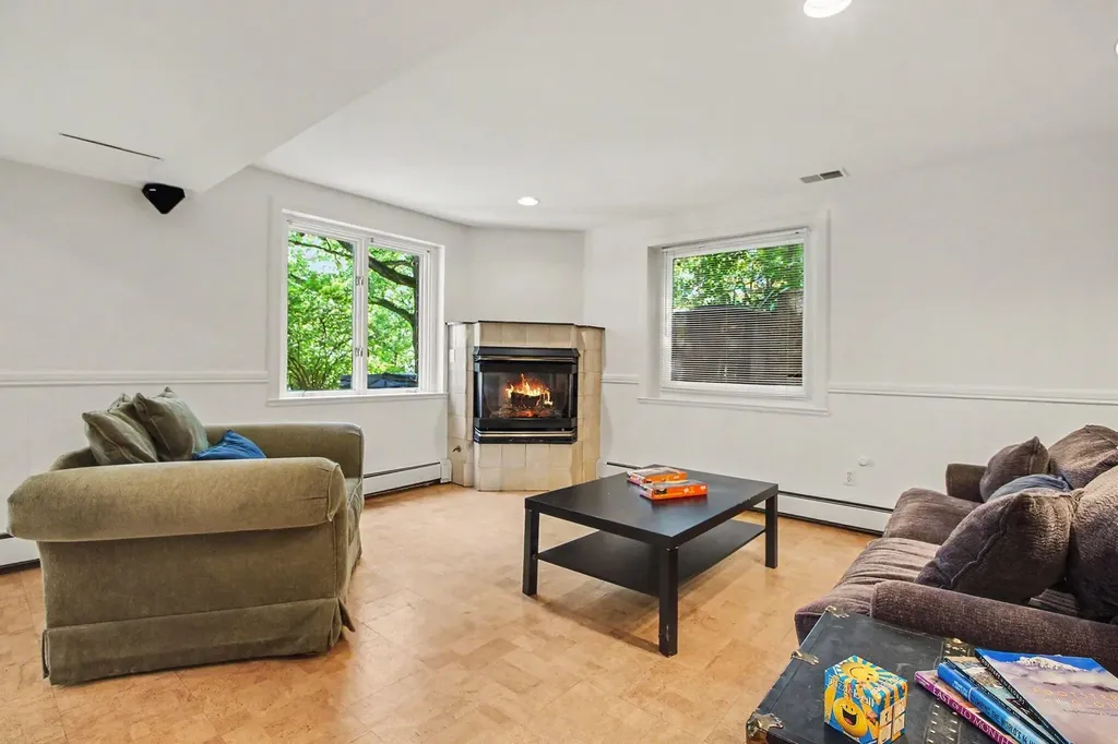 432 Riverview Drive Ann Arbor Charter Township MI 48104