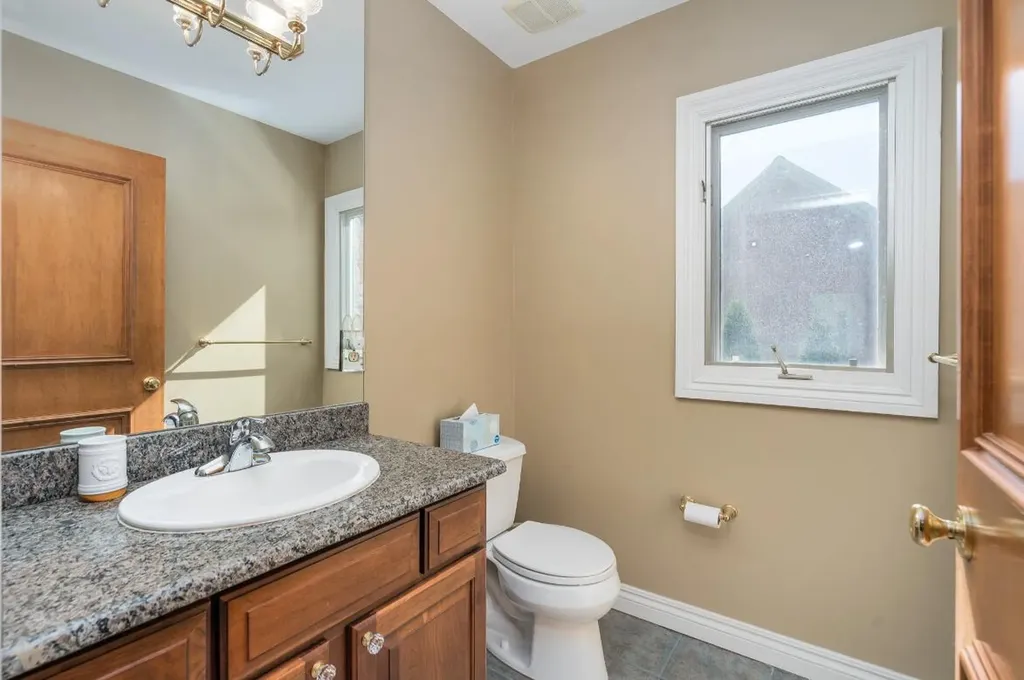 833 Lakewood Drive Rochester Hills City MI 48309