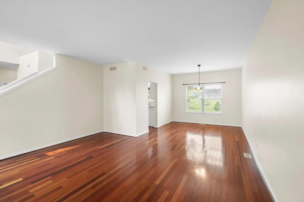 4672 Nutmeg Drive Pittsfield Charter Township MI 48197