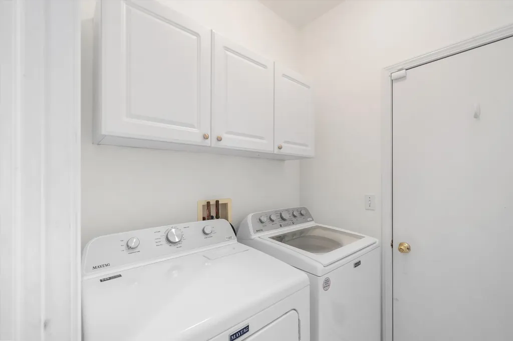 4672 Nutmeg Drive Pittsfield Charter Township MI 48197