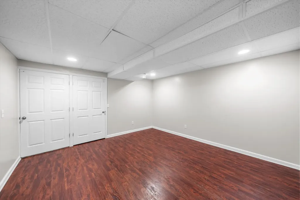 4672 Nutmeg Drive Pittsfield Charter Township MI 48197