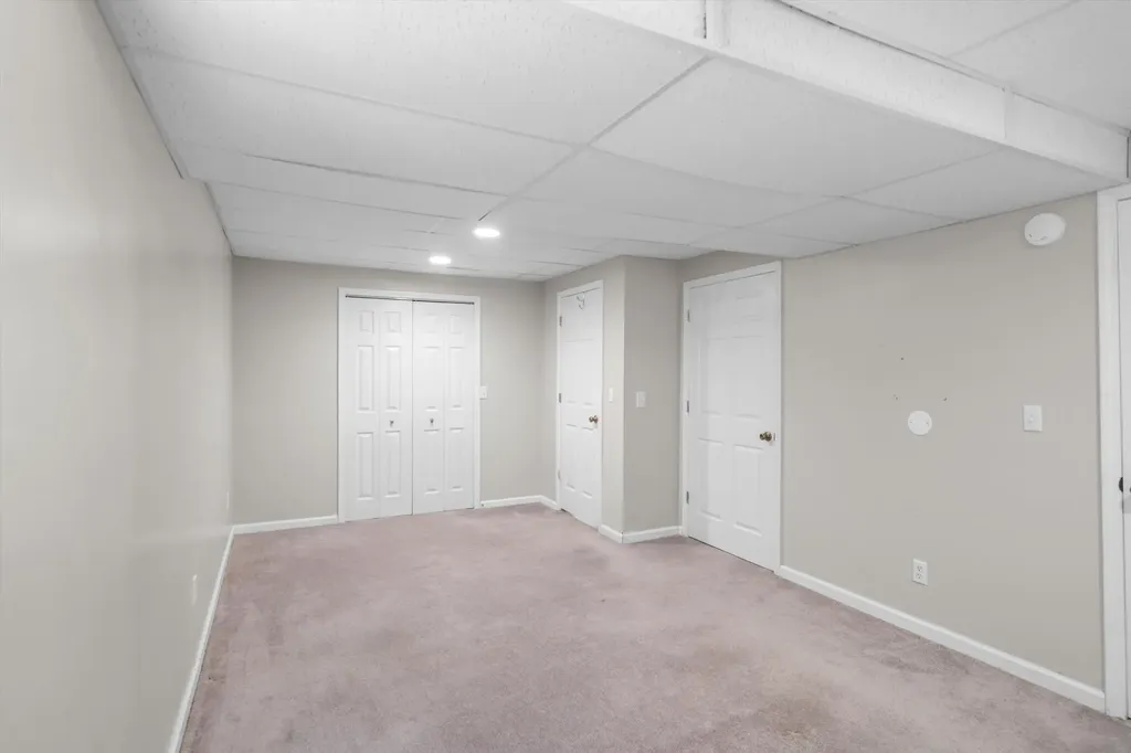4672 Nutmeg Drive Pittsfield Charter Township MI 48197