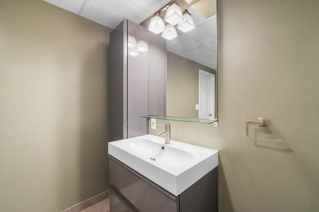 4672 Nutmeg Drive Pittsfield Charter Township MI 48197