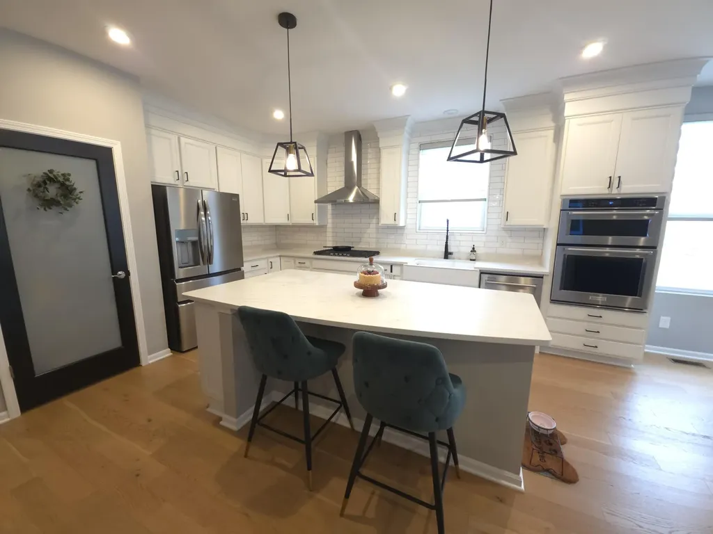 40589 Aster Court Clinton Charter Township MI 48036
