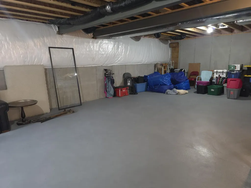 40589 Aster Court Clinton Charter Township MI 48036
