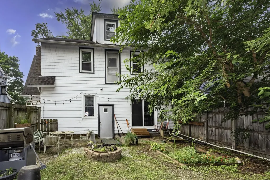 960 W Cross Street Ypsilanti City MI 48197