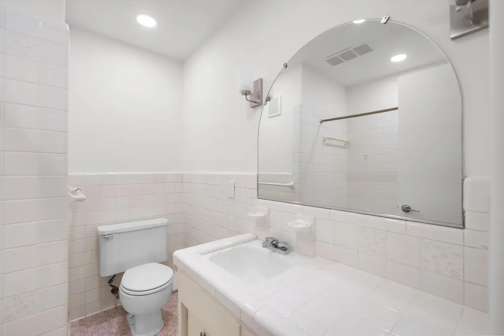 2855 Overridge Drive Ann Arbor City MI 48104