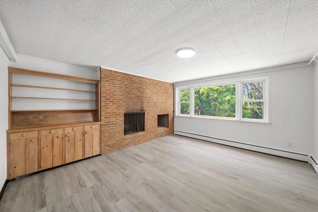2855 Overridge Drive Ann Arbor City MI 48104