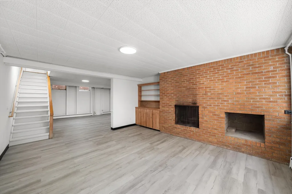 2855 Overridge Drive Ann Arbor City MI 48104