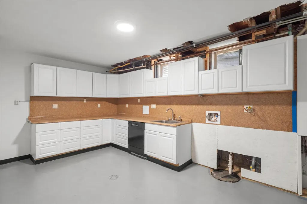 2855 Overridge Drive Ann Arbor City MI 48104