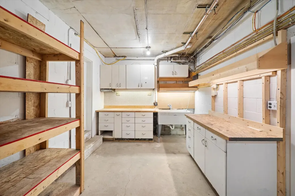 2855 Overridge Drive Ann Arbor City MI 48104