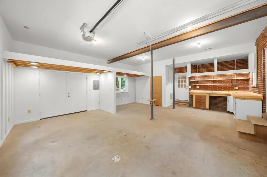 2855 Overridge Drive Ann Arbor City MI 48104