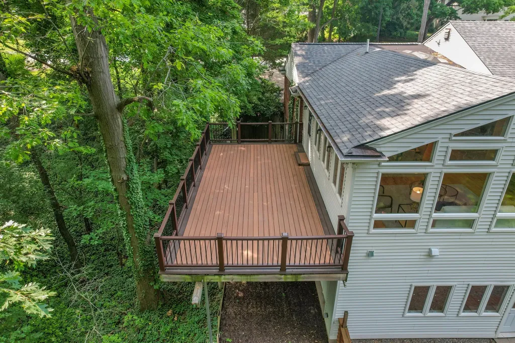 2855 Overridge Drive Ann Arbor City MI 48104